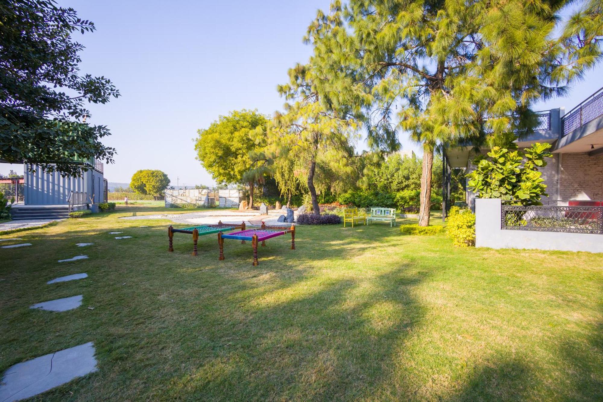 Dhauj Elivaas Hidden Oasis 4Bhk With Pool, Mud House & Container Houseヴィラ エクステリア 写真